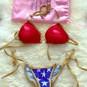 Posing Angels bikini Wonder Woman